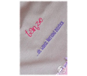 Stickdatei - zARTbesaitet - tanzendes Einhorn Ballerina