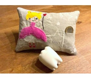 Stickdatei - ITH Kissen Wackelzahn und Fee