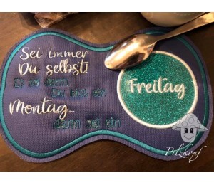 ITH Stickserie - Mug Rugs At Work 1