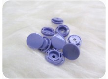 Kam Snaps - flieder B28 - 14mm / T8 Knöpfe