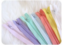 FRÜHLINGSERWACHEN Reißverschluss Set 14cm