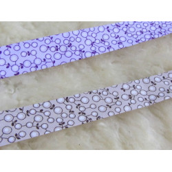 Schrägband mit Kreisen