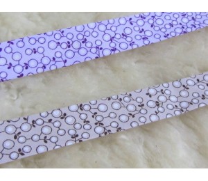 Schrägband mit Kreisen