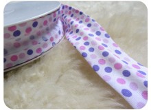 Schrägband mit Punkten