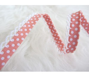 Schrägband mit Häkelborte