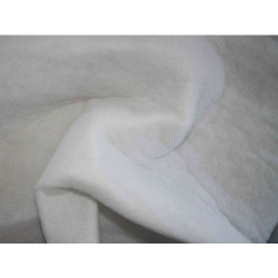 Volumenvlies Mander Plus 150g/m² 